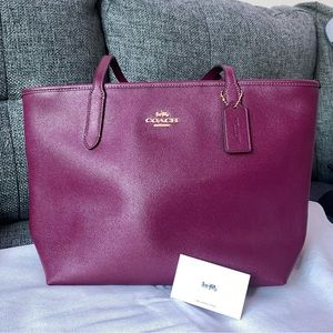 *SOLD* at FBMarketplace - COACH Zip Top Tote